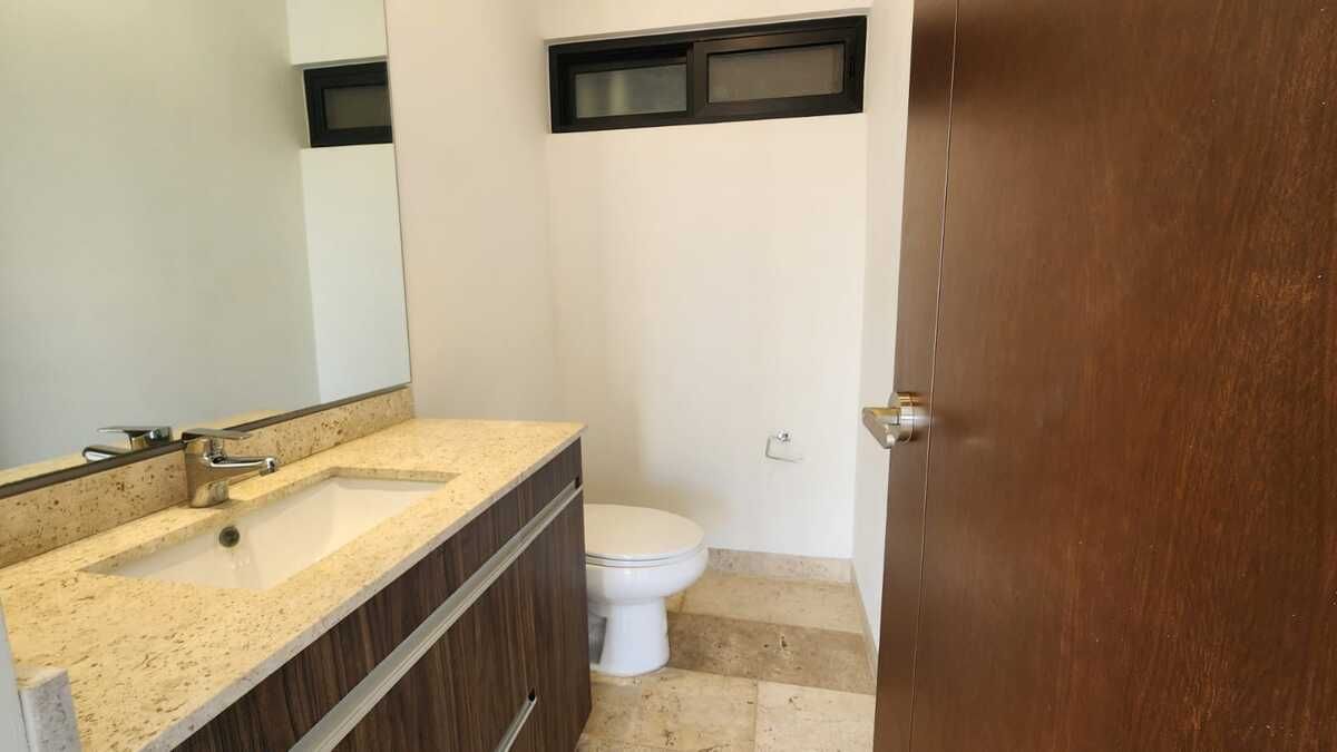 40 de 49: Departamento en Renta Merida