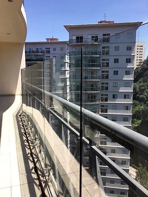Se renta departamento en club de golf santa fe