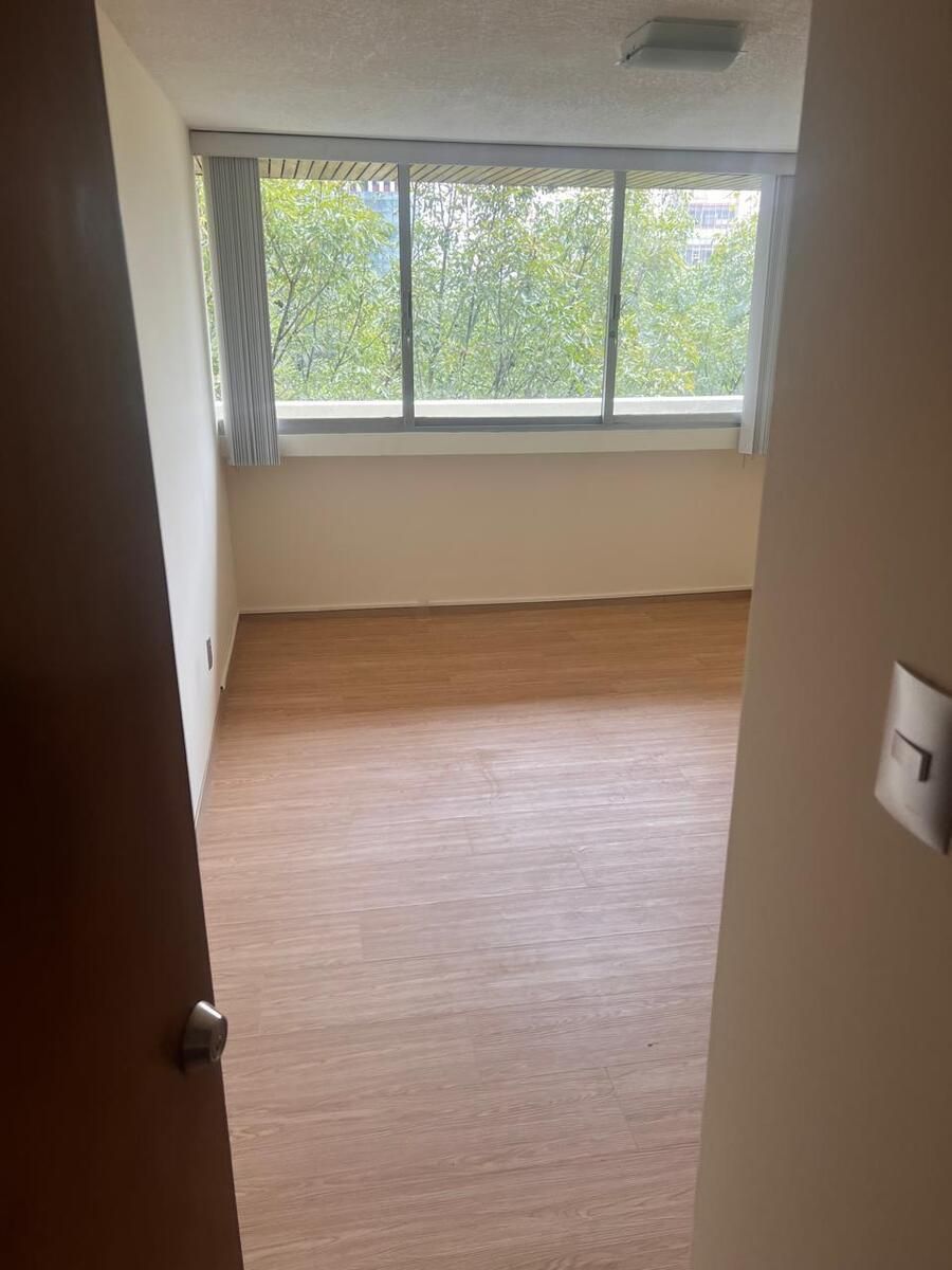 13 de 33: Recámara secundaria 1