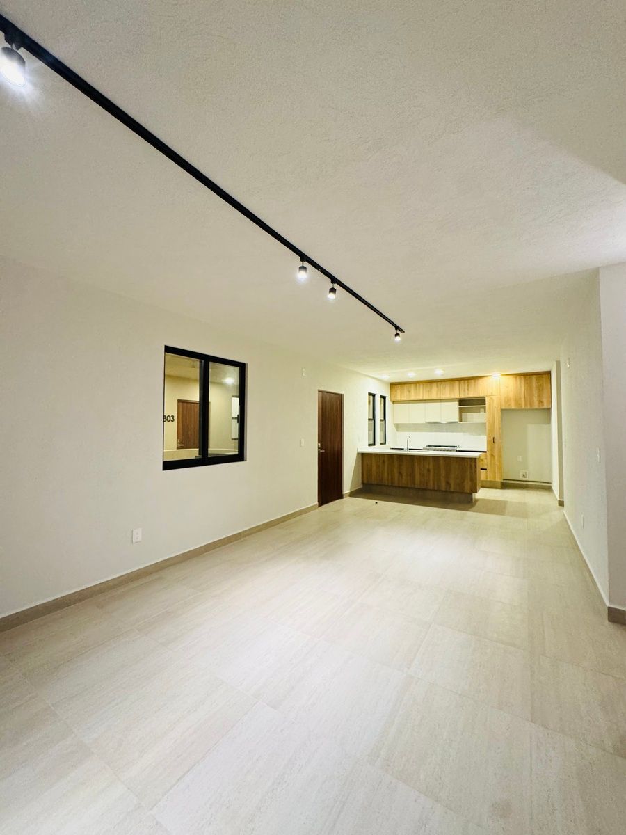 1 of 23: Cocina y estancia