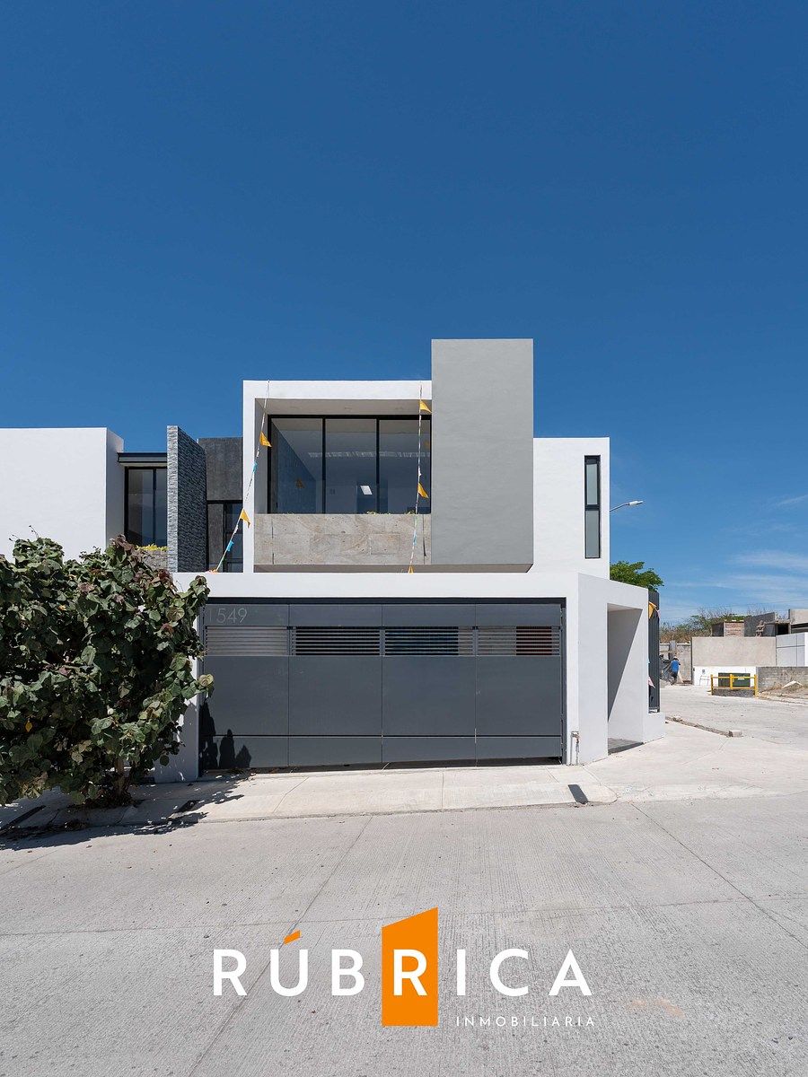 Casa en Venta en Punto Rioja, Colima, Colima