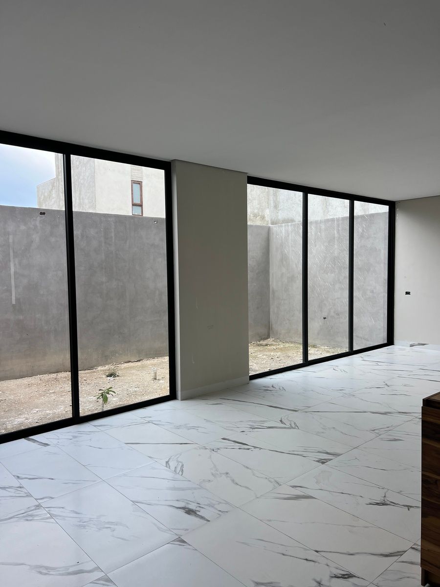 8 de 25: Sala-comedor