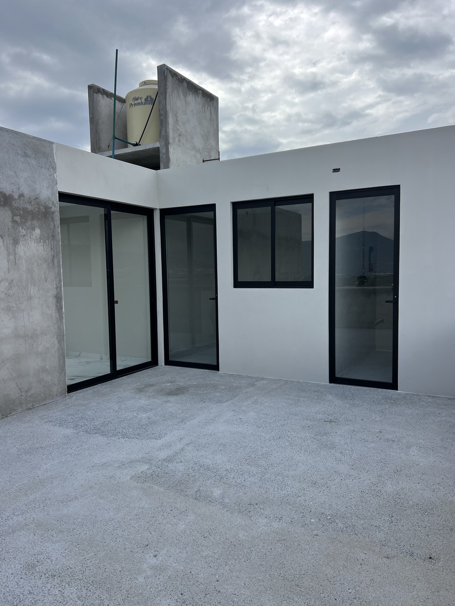 14 of 18: Área de lavado