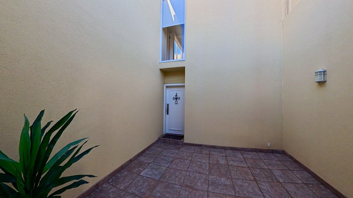 31 de 32: Patio Recibidor