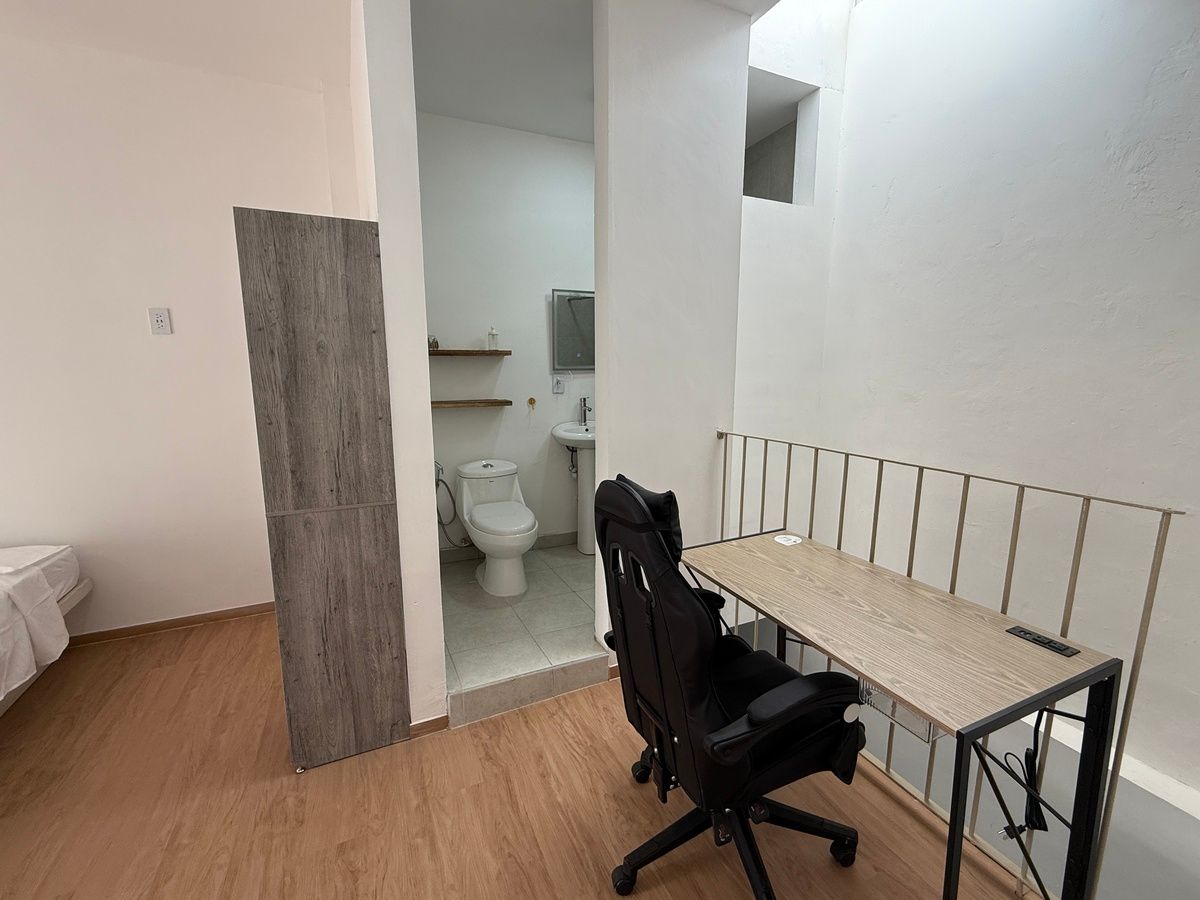 20 de 47: HABITACIÓN 4