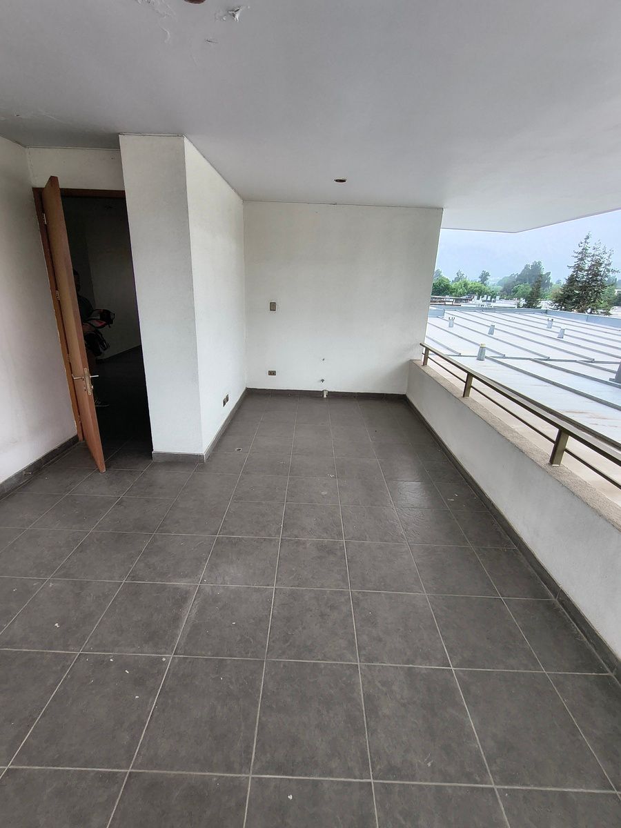 Imagen 48 de Departamento cercano Portal La Dehesa