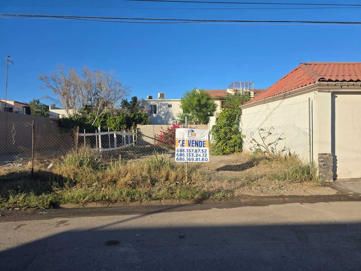 Se vende terreno en Santa Monica (Mexicali, B.C)