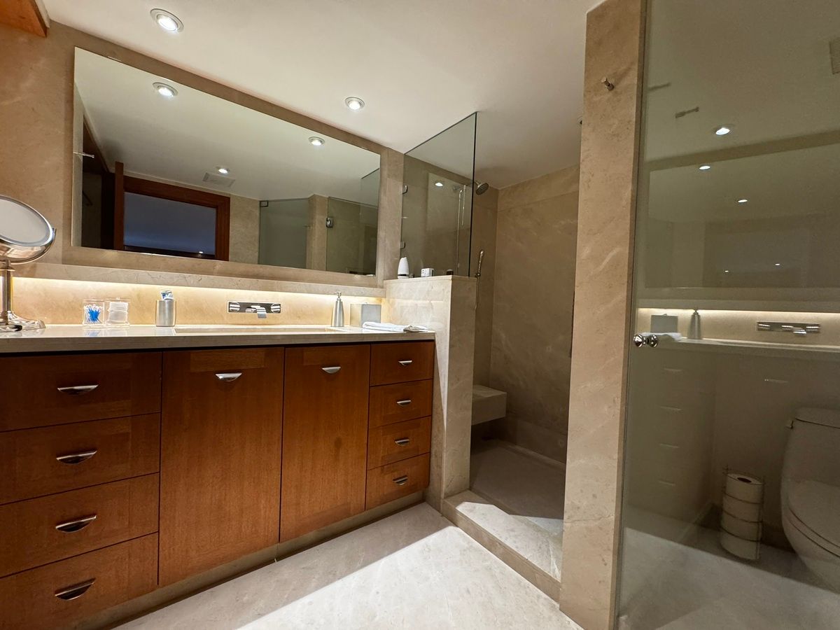 18 de 29: Baño secundario