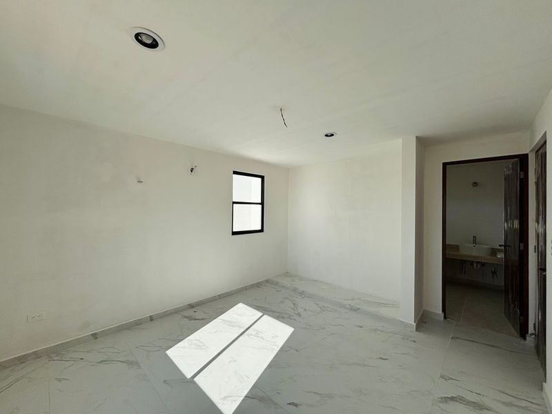 19 de 25: Recámara secundaria