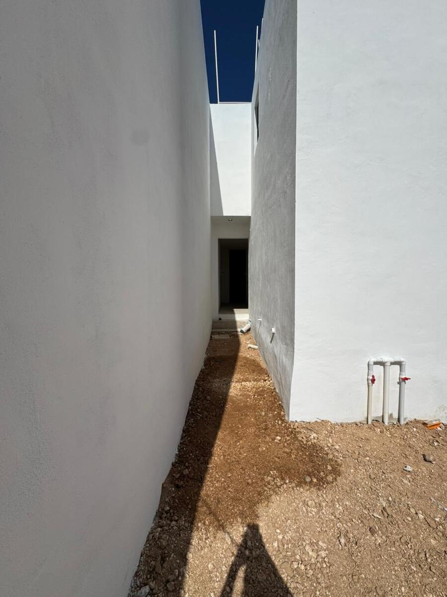 24 de 25: Pasillo de servicio