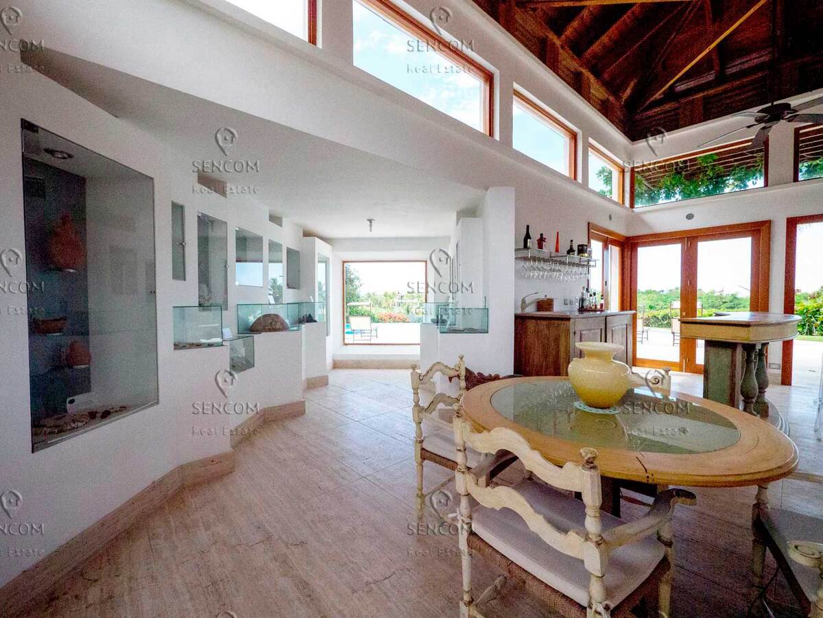 39 de 49: Villa Tropical con Vista al Golf y Mar en Cap Cana 39