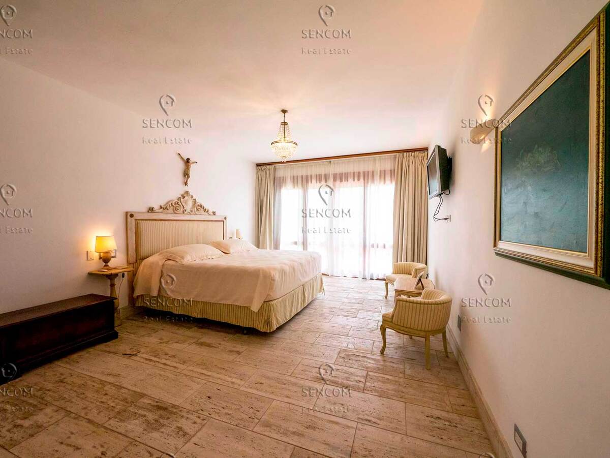 44 de 49: Villa Tropical con Vista al Golf y Mar en Cap Cana 44