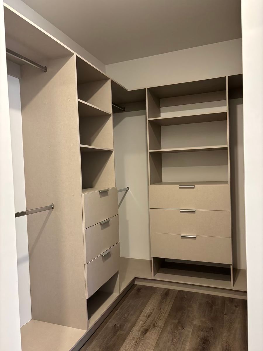 7 de 12: Walk in closet