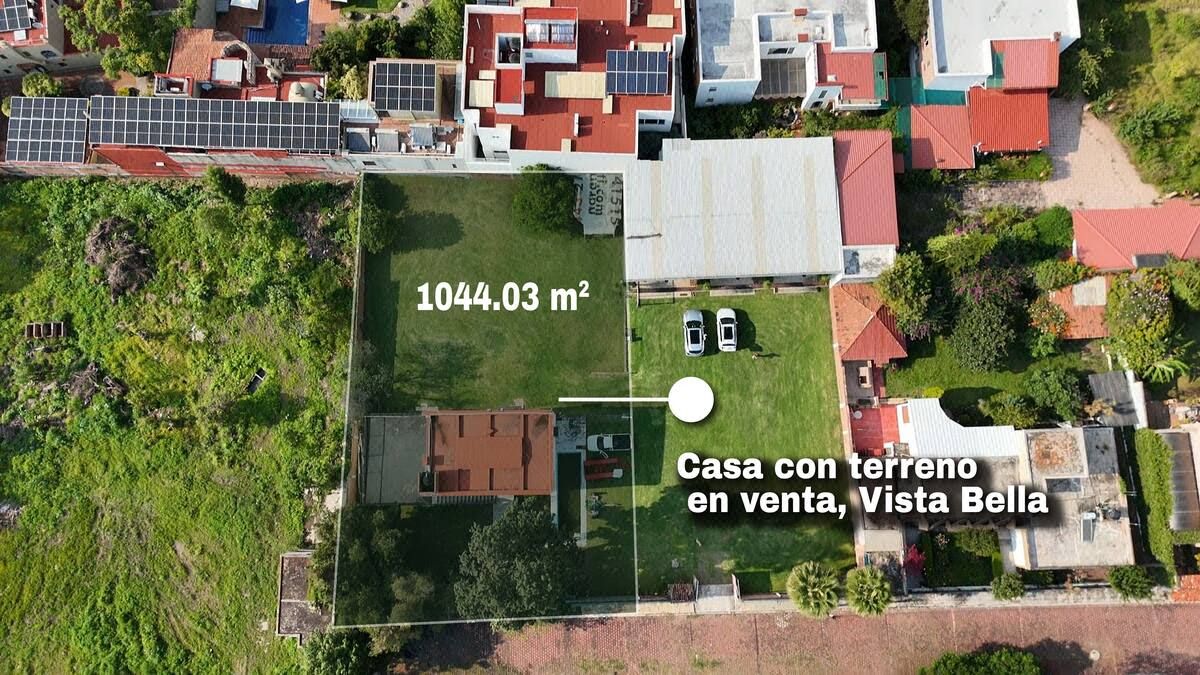 Casa con terreno en Vista Bella, Morelia