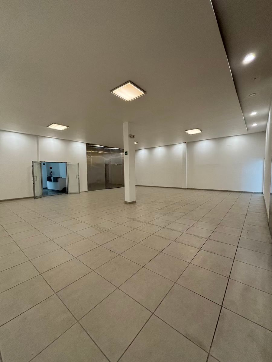 12 de 17: Vista area abierta piso 2