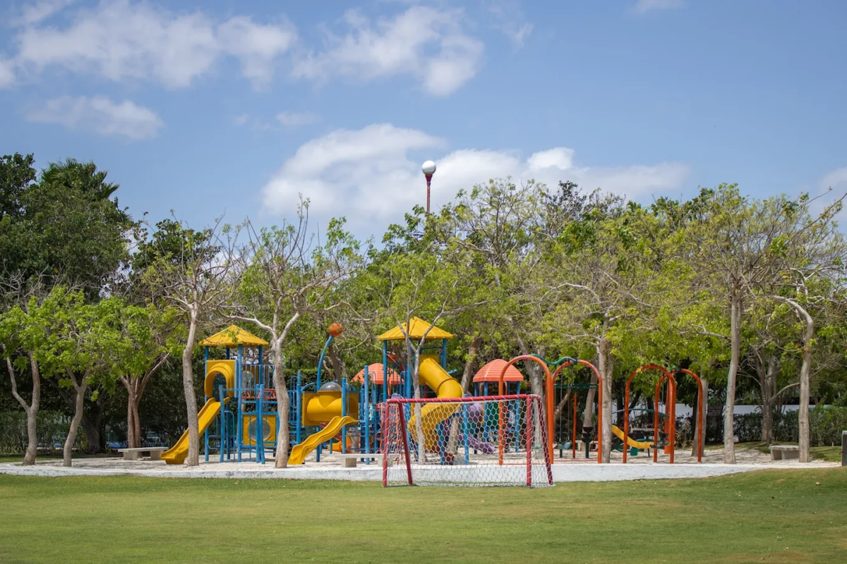 25 de 27: Área de niños