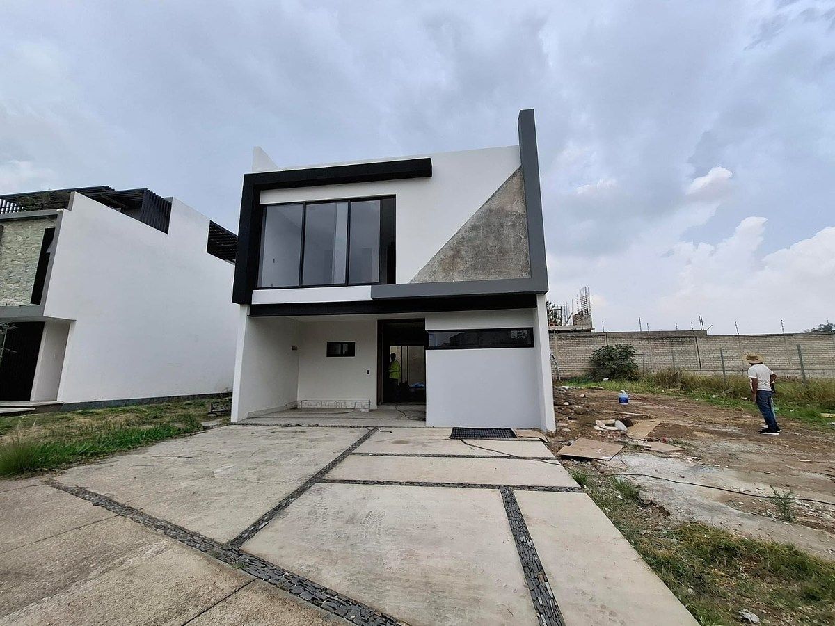ESPECTACULAR CASA EN VENTA EN SOLARES Y TU FAMILIA FELIZ. - foto 1