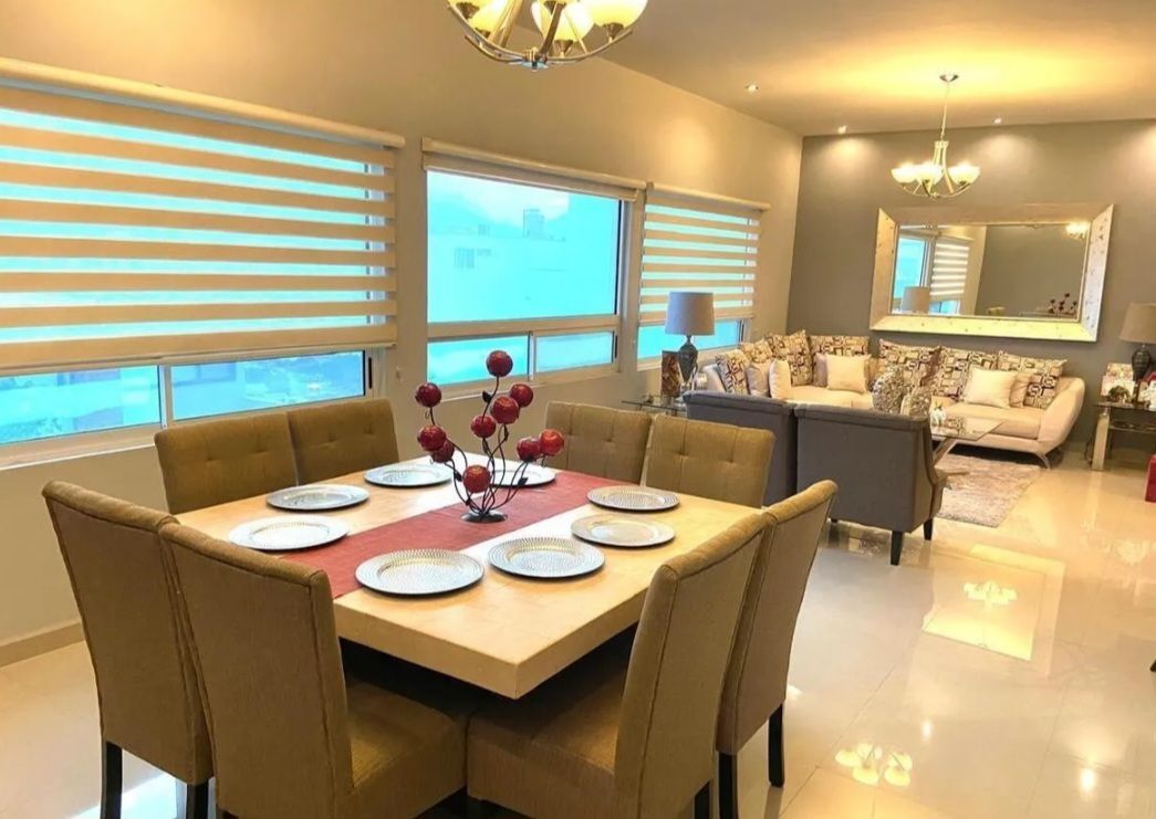 4 de 19: Sala Comedor