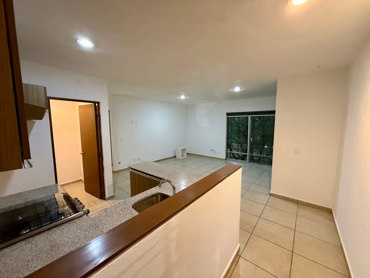 Apartamento em Parques del Bosque, Tlaquepaque, foto 2 de 19
