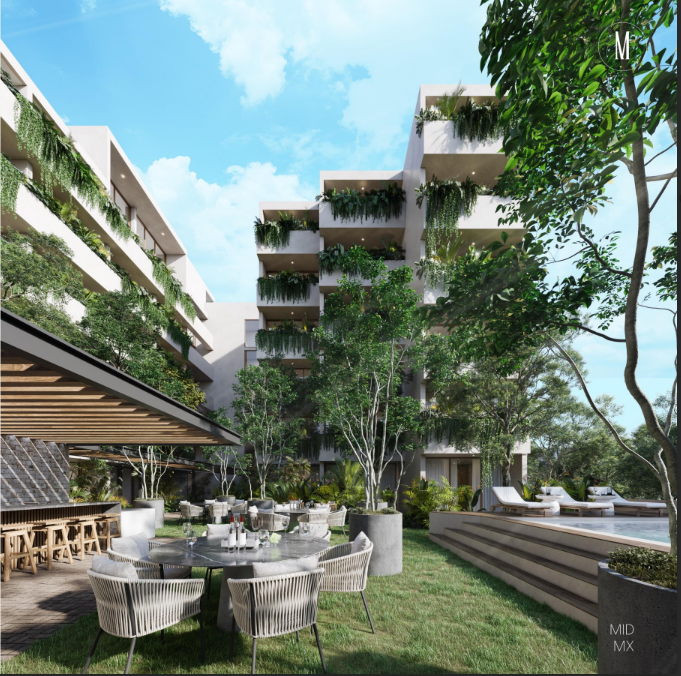 5 de 9: Jardín Central y Alberca