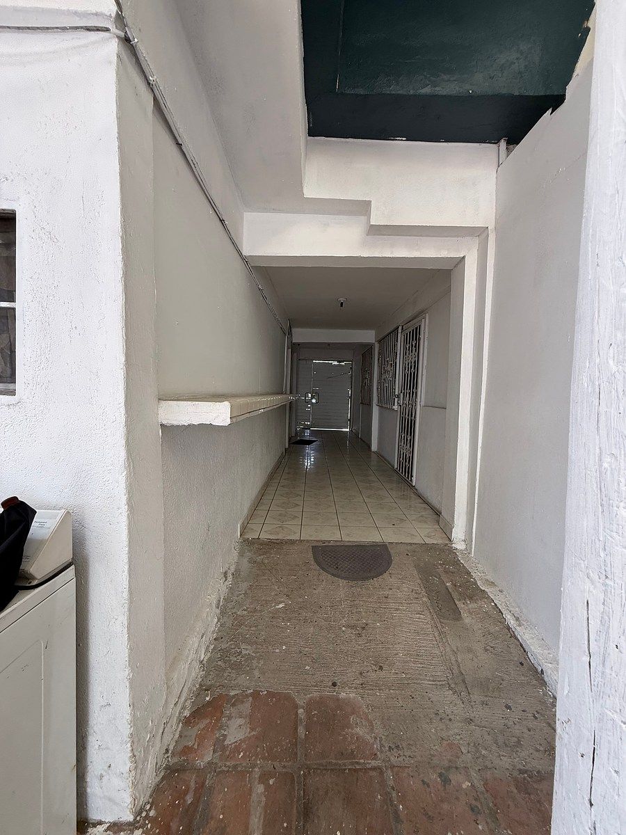 Casa en La Ciénega Poniente, Tijuana, foto 42 de 43