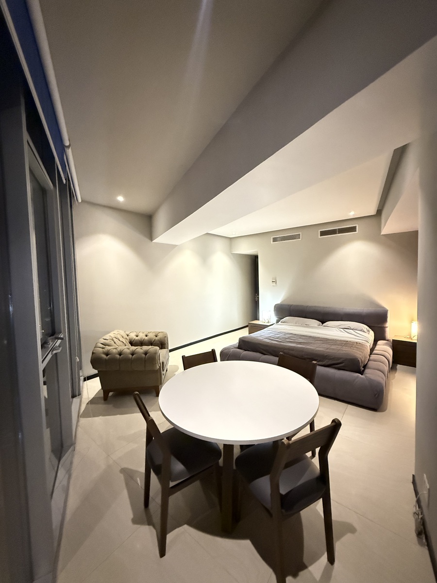 15 of 18: Recámara principal