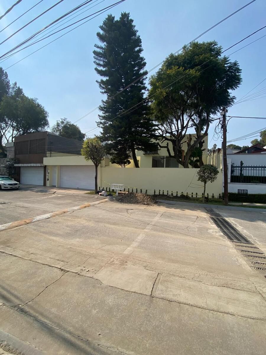 1 de 36: FACHADA PRINCIPAL