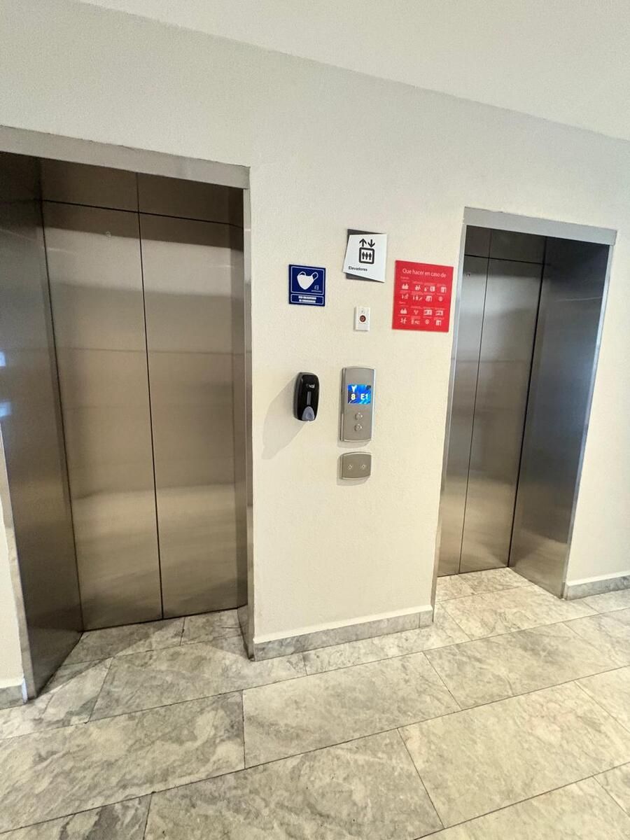 19 de 36: ELEVADORES