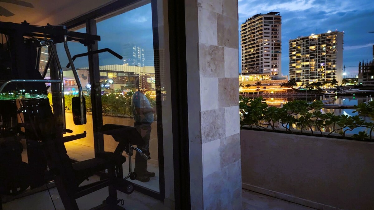 3 de 16: PUERTO CANCUN CASA VENTA 4 NIVELES