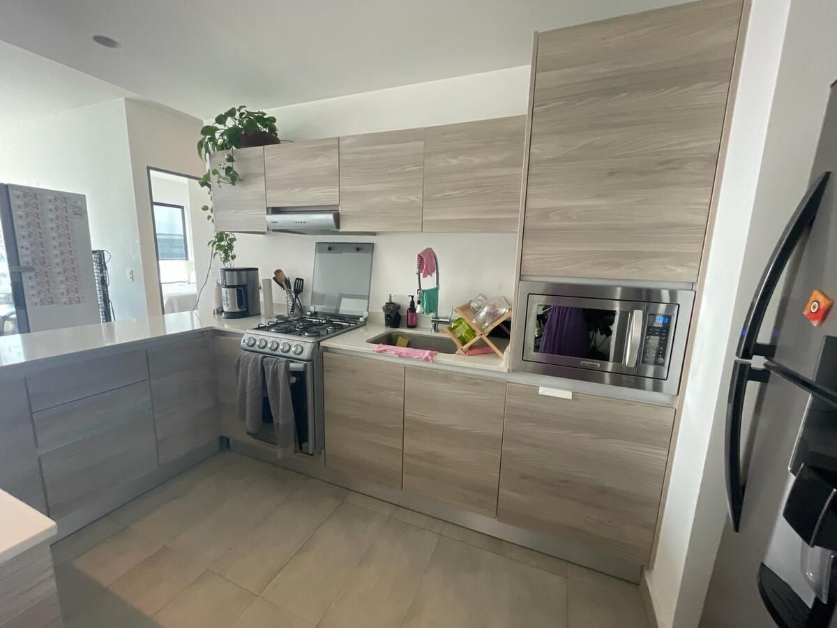 16 de 25: Cocina Integral Equipada