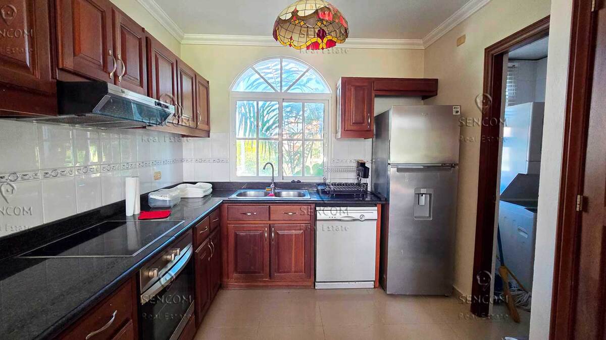 14 de 23: Apartamento Duplex se vene en Cocotal 14