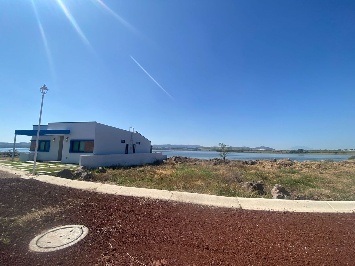 Terreno 302 m2 Fraccionamiento El Secreto –Presa de Valencia - foto 3