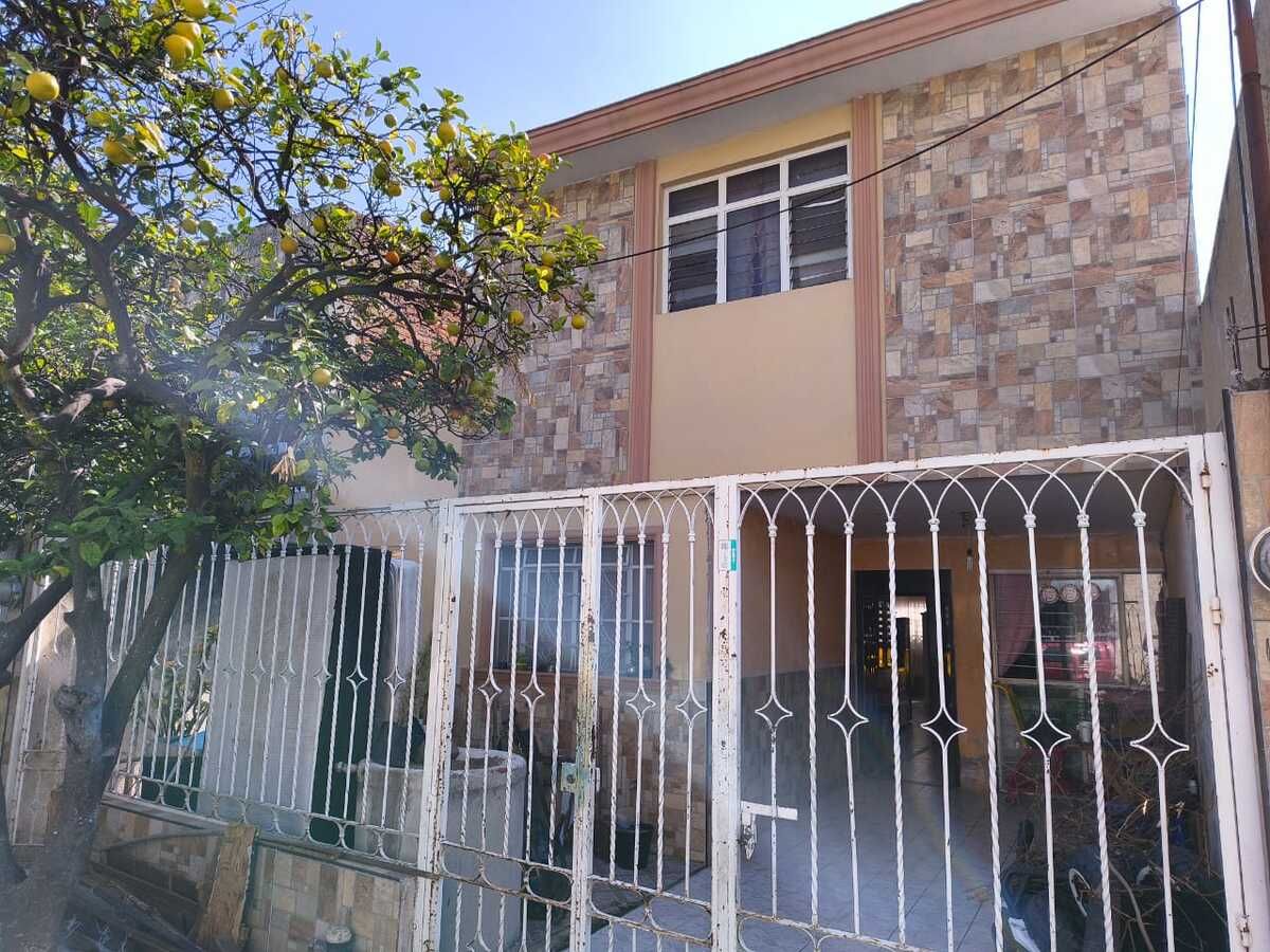 GUADALAJARA CERCA DE PLAZA ALTEA Y DE LA ESTACION TETLAN - foto 1