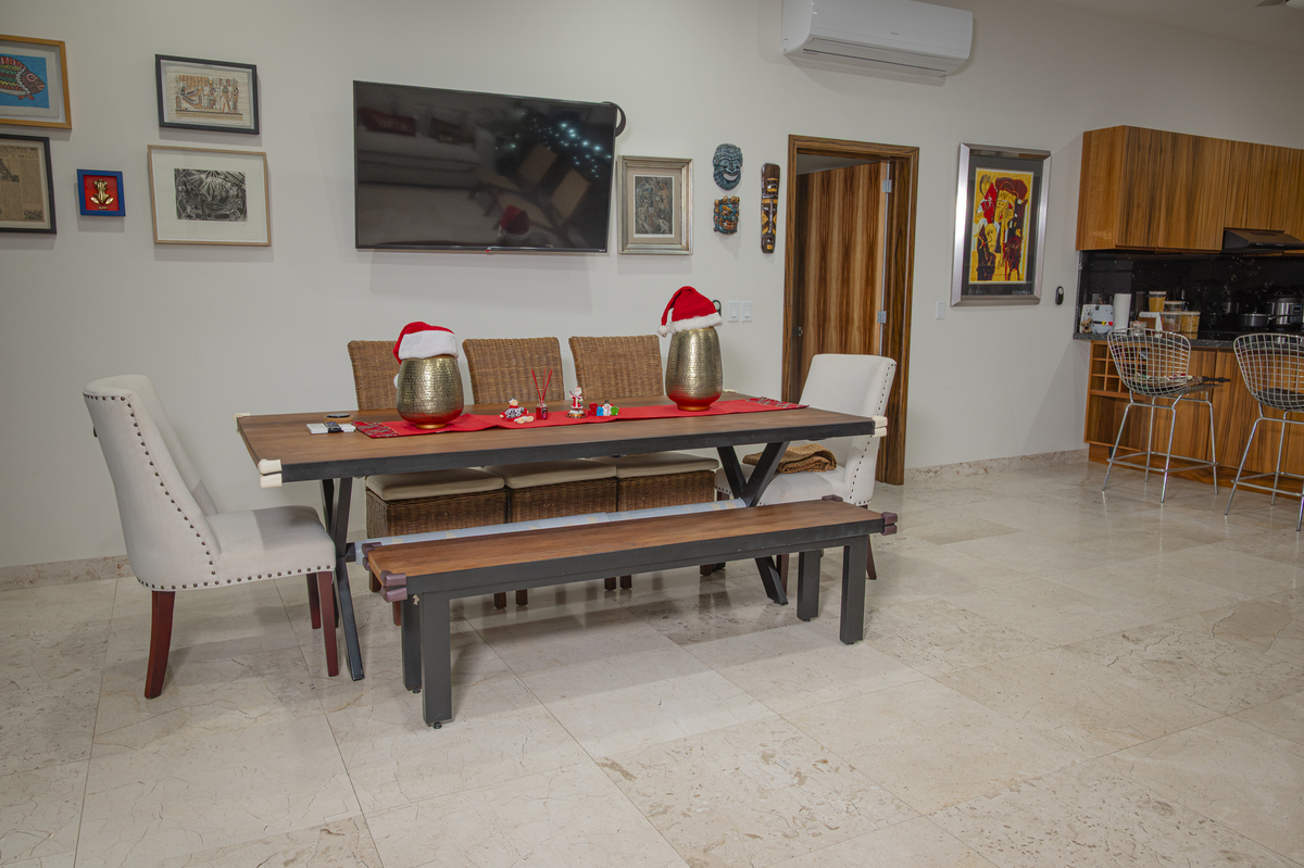 24 de 42: COMEDOR CASA