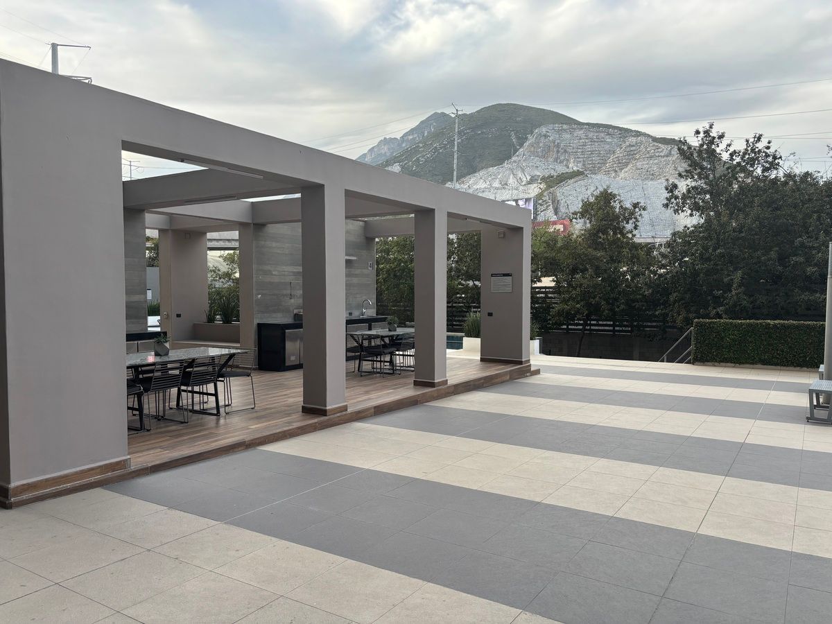 2 de 6: Área común