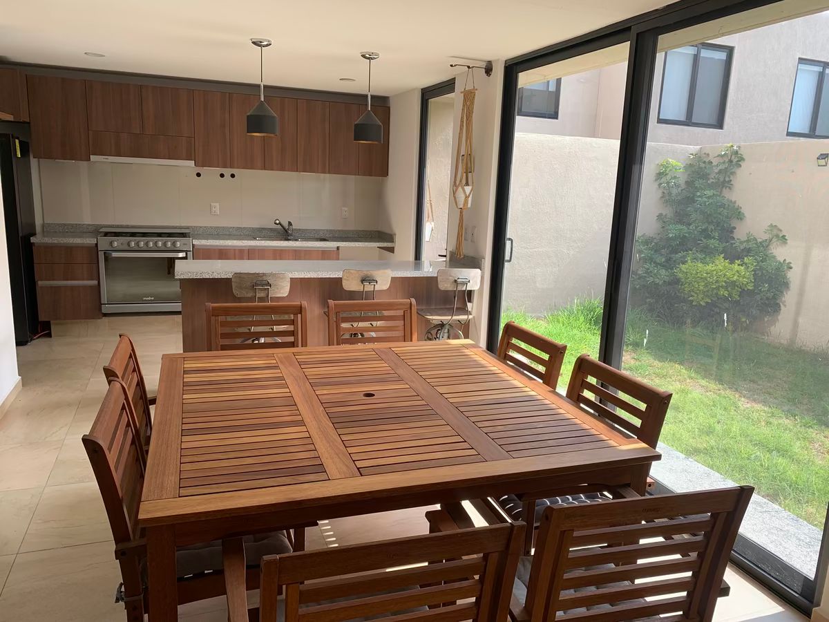Comedor / cocina /Jardín, foto 10 de 32
