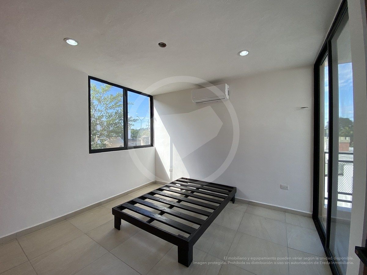 19 de 37: HABITACIÓN 1 (CON CAMA)