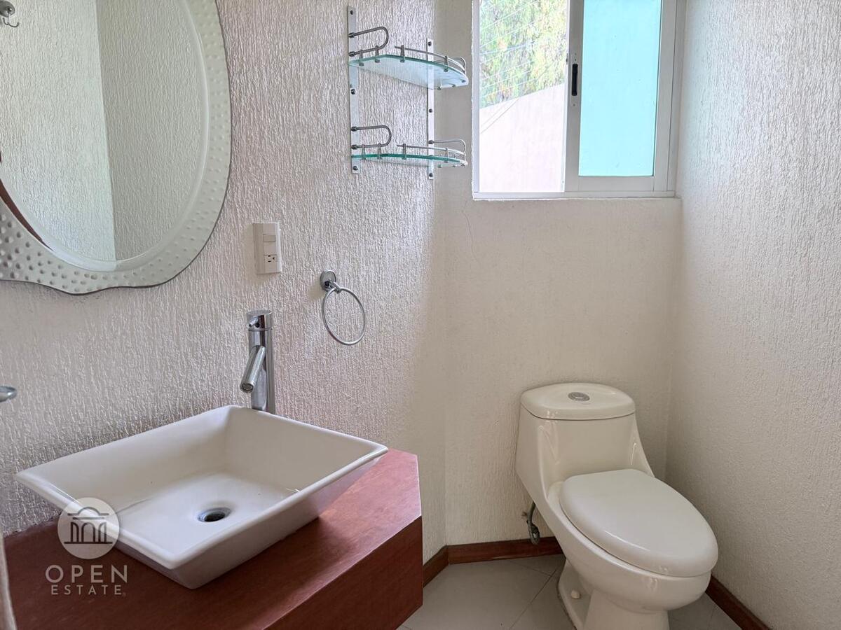 10 de 30: Medio Baño