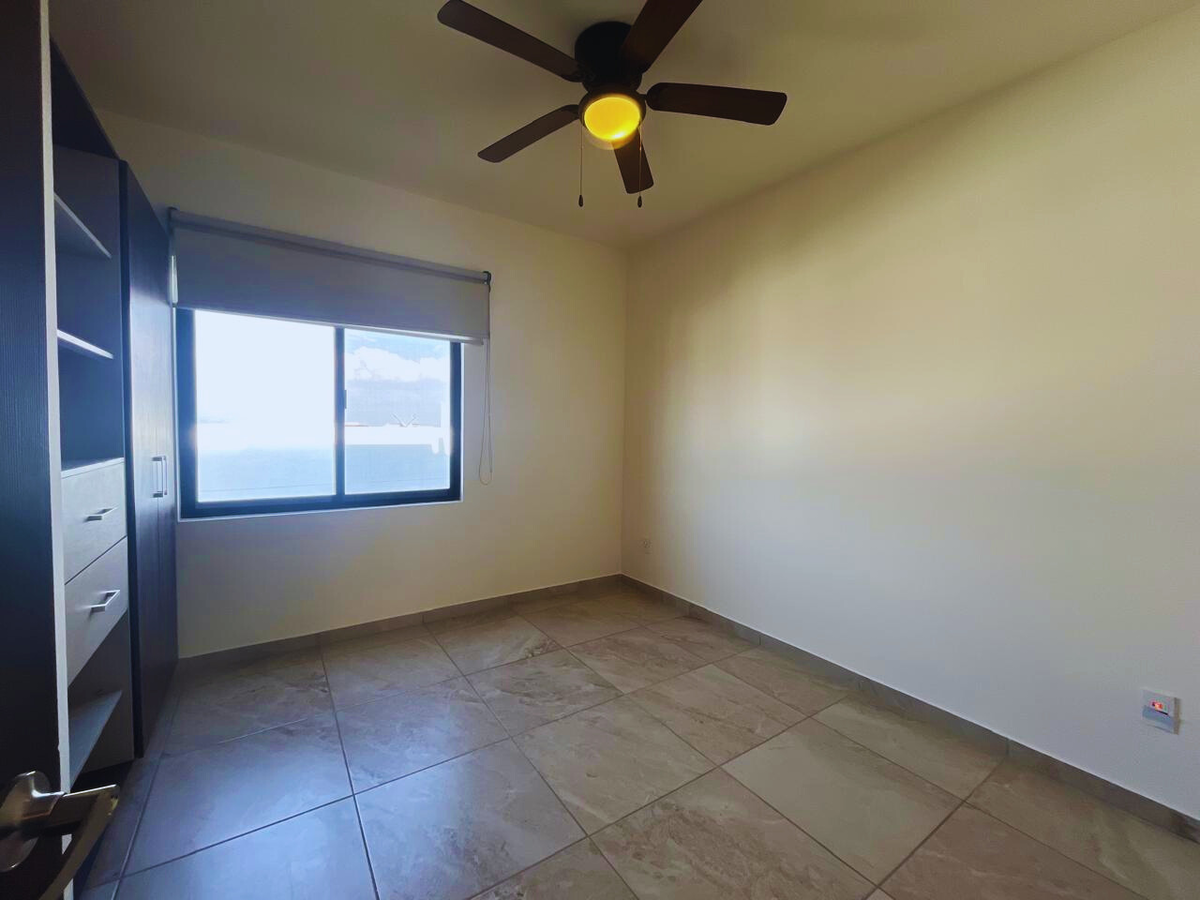 25 de 47: RECAMARA SECUNDARIA 1