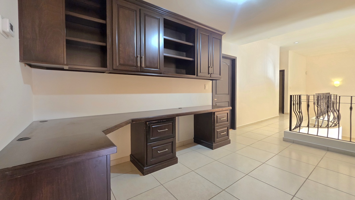 12 of 40: AREA-ESTUDIO-RIOJA-VENTA-SONORA-CARMEN-LABORIN-INMUEBLE