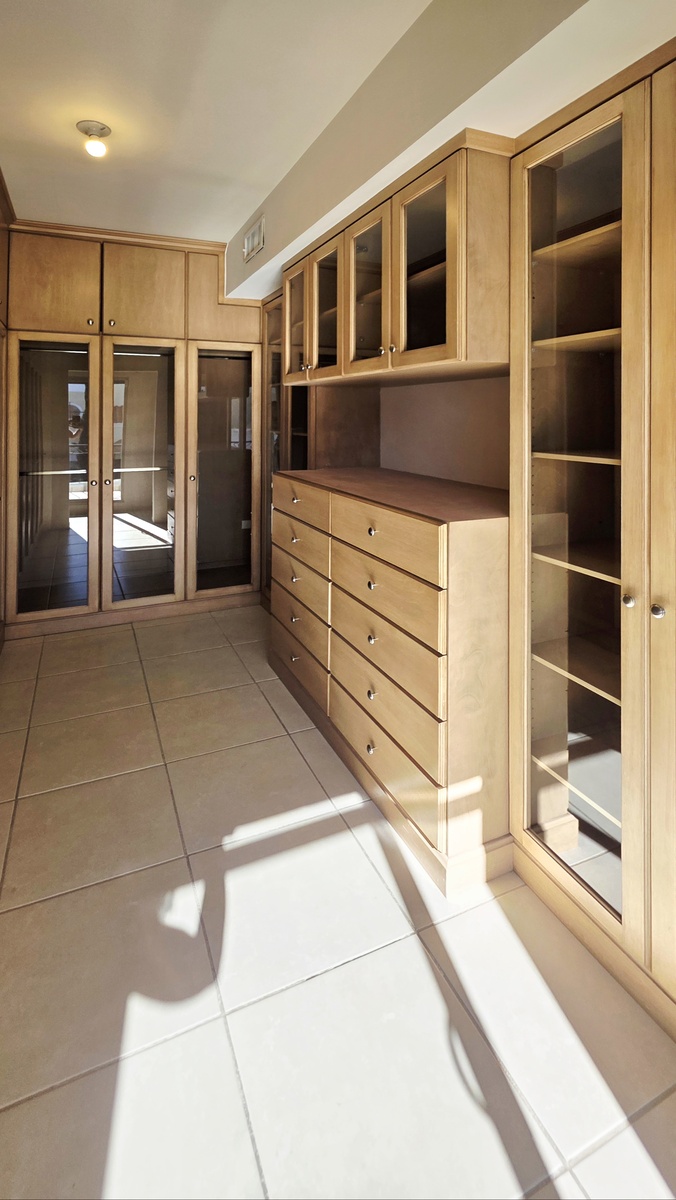 18 of 40: CLOSETS-A-MEDIDA-RIOJA-VENTA-SONORA-CARMEN-LABORIN-INMUEBLE