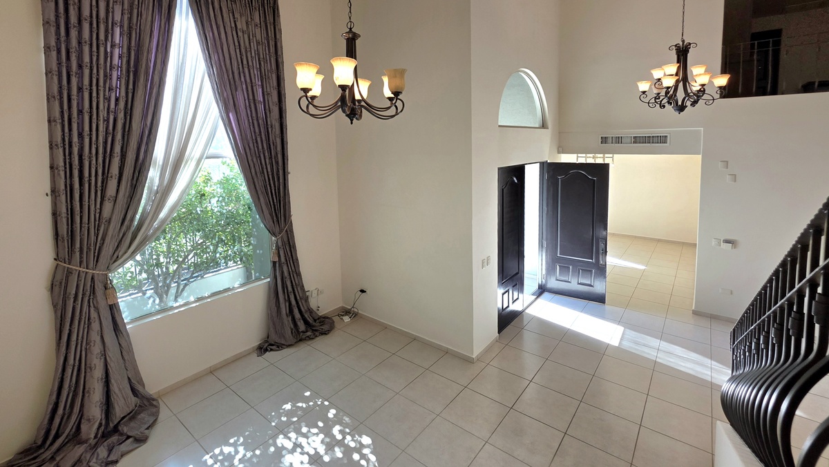 5 of 40: DOBLE-ALTURA-RIOJA-PONIENTE-VENTA-CARMEN-LABORIN-INMUEBLE