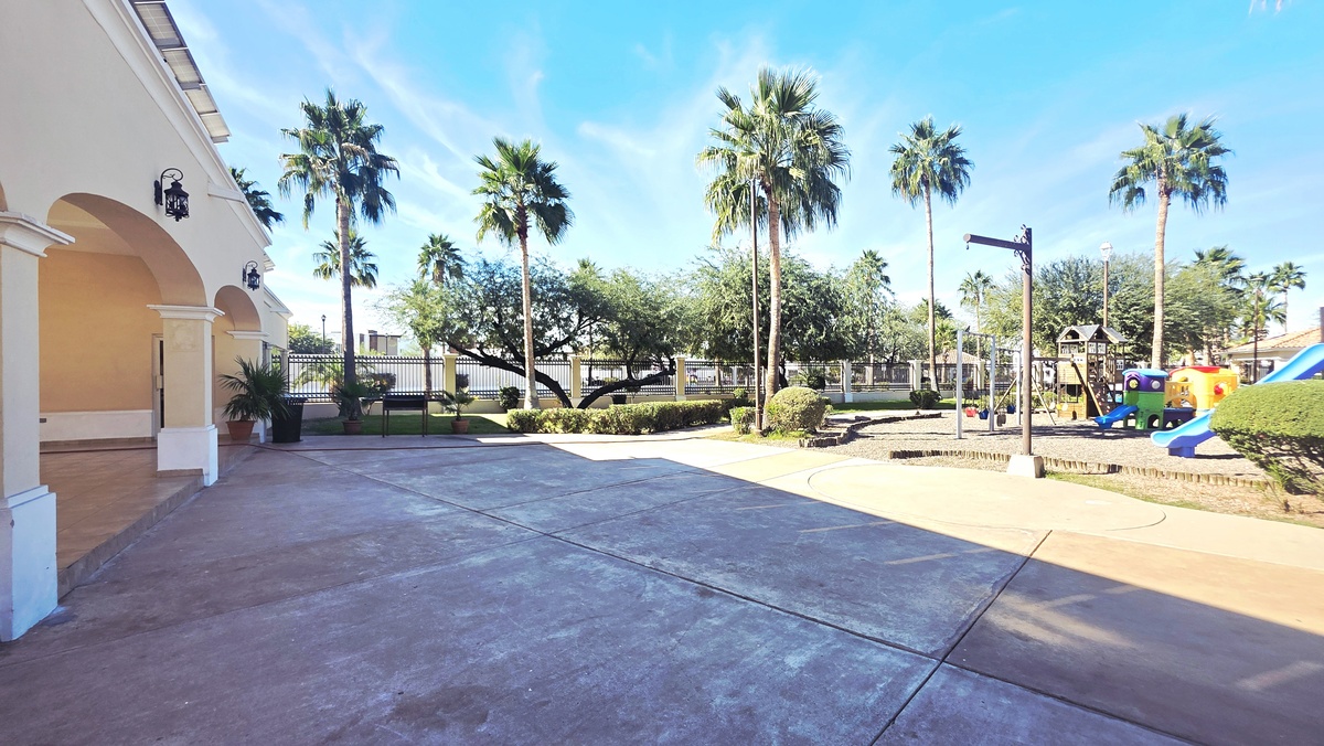 38 of 40: -RIOJA-VENTA-SONORA-CARMEN-LABORIN-INMUEBLE