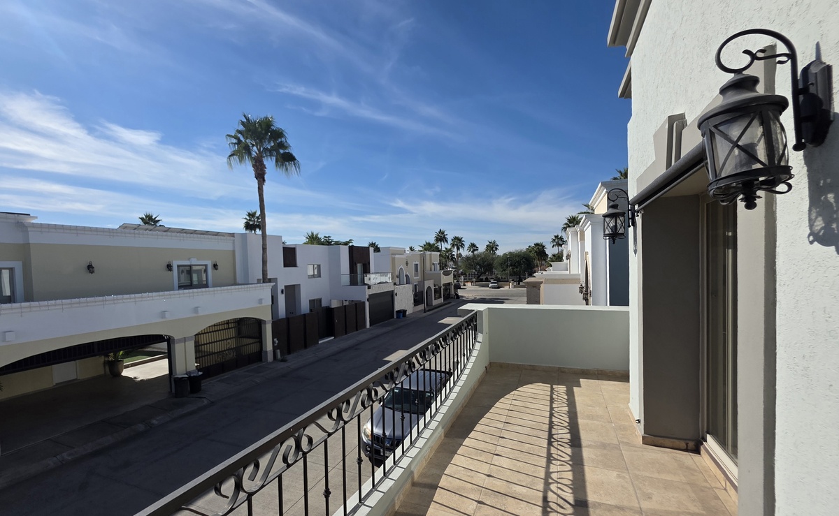 14 of 40: TERRAZA-RECAMARA-RIOJA-VENTA-SONORA-CARMEN-LABORIN-INMUEBLE