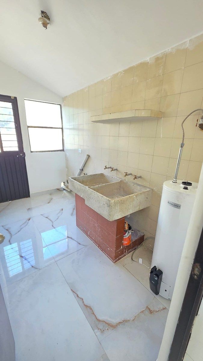 17 de 38: Cuarto de lavandería