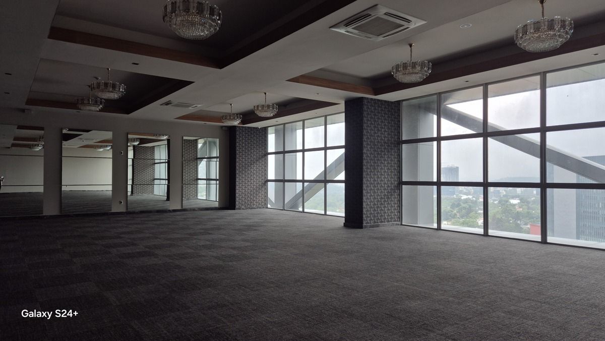 18 de 40: Salón de usos multiples