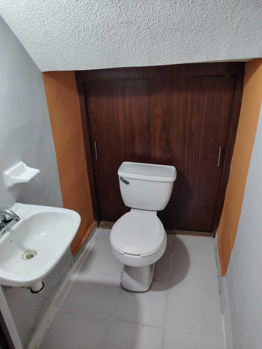 Casa em Campestre de las Flores, Irapuato, foto 13 de 26
