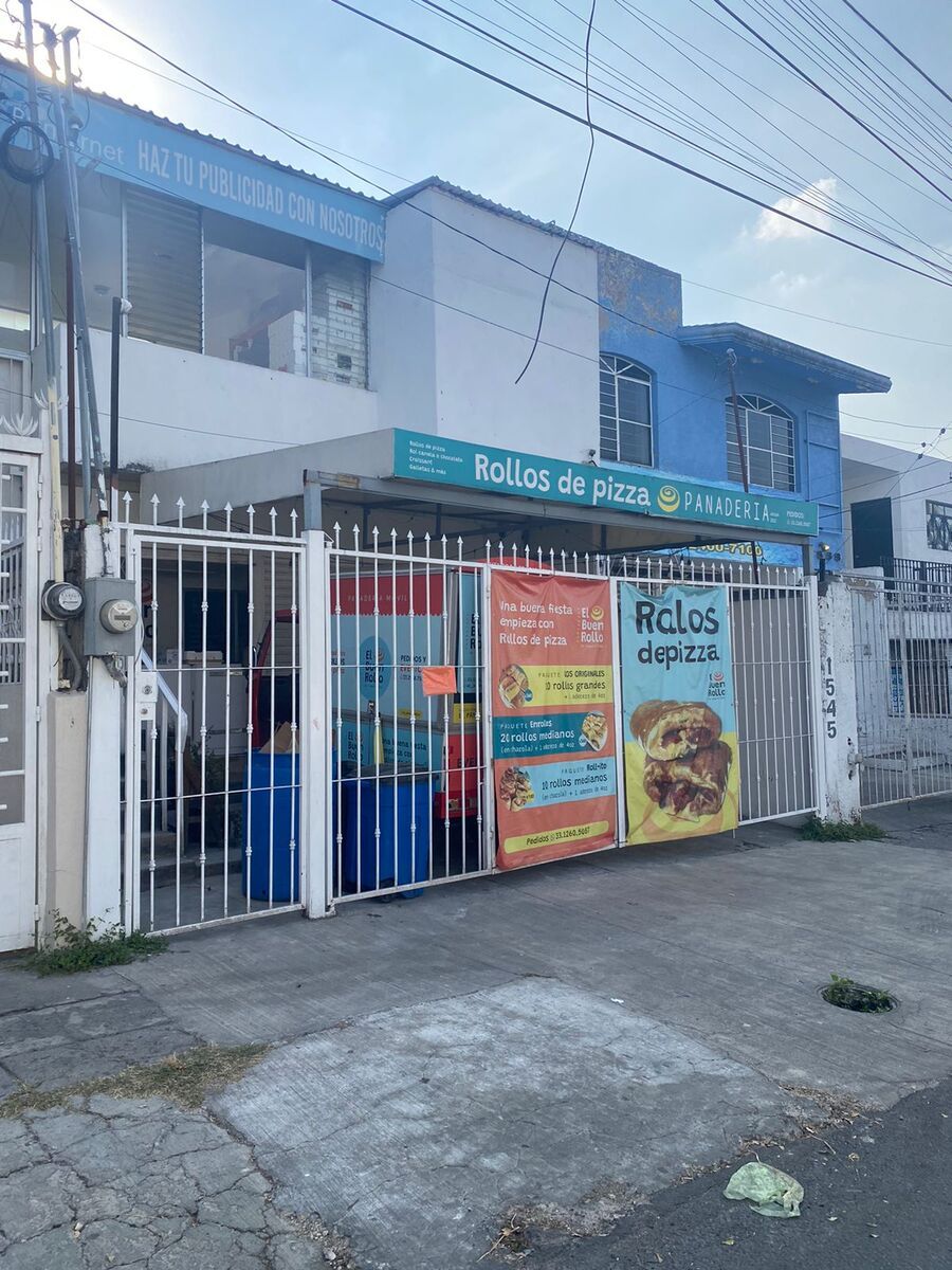 PROPIEDAD CON LOCAL Y DEPARTAMENTO EN VENTA EN LAS AGUILAS - foto 1