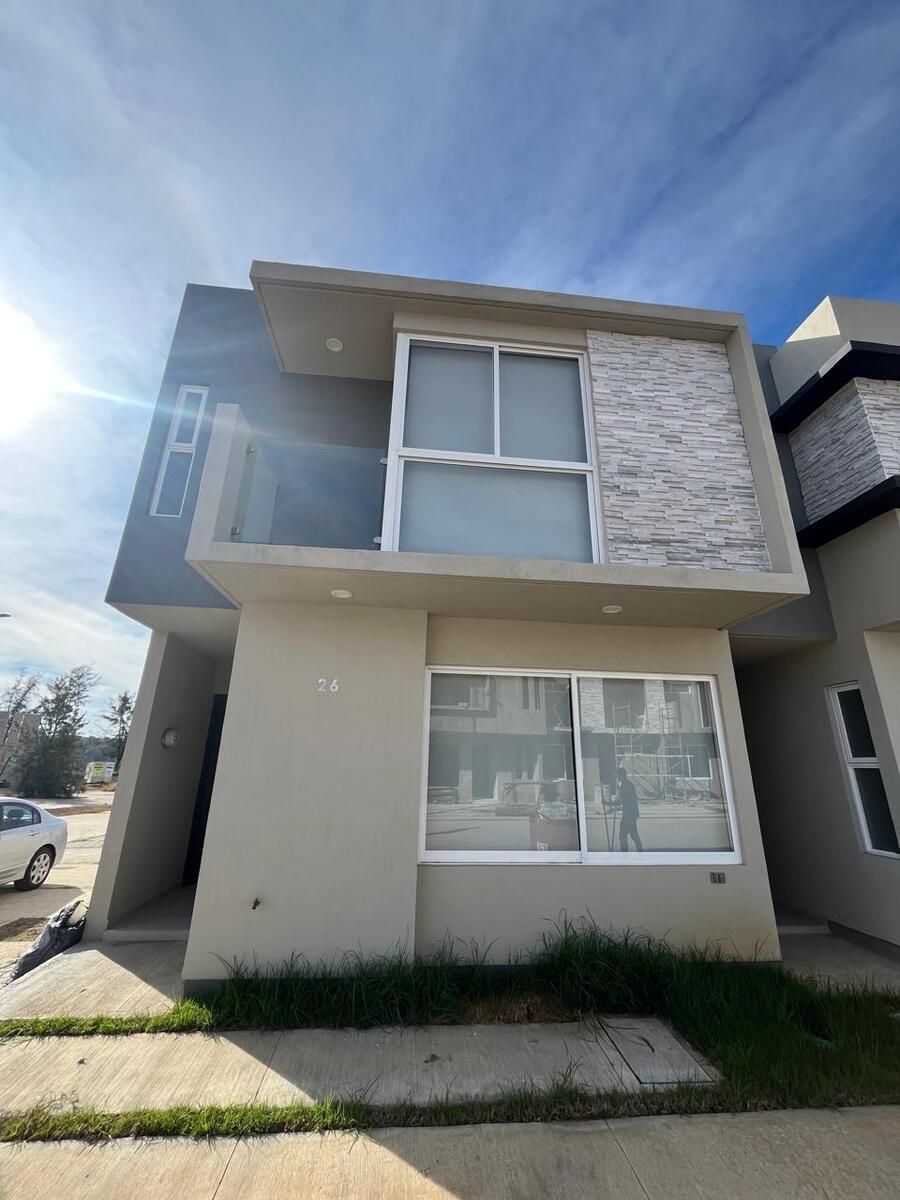 House in Gated Community in Valle Imperial, Zapopan, photo 2 of 22