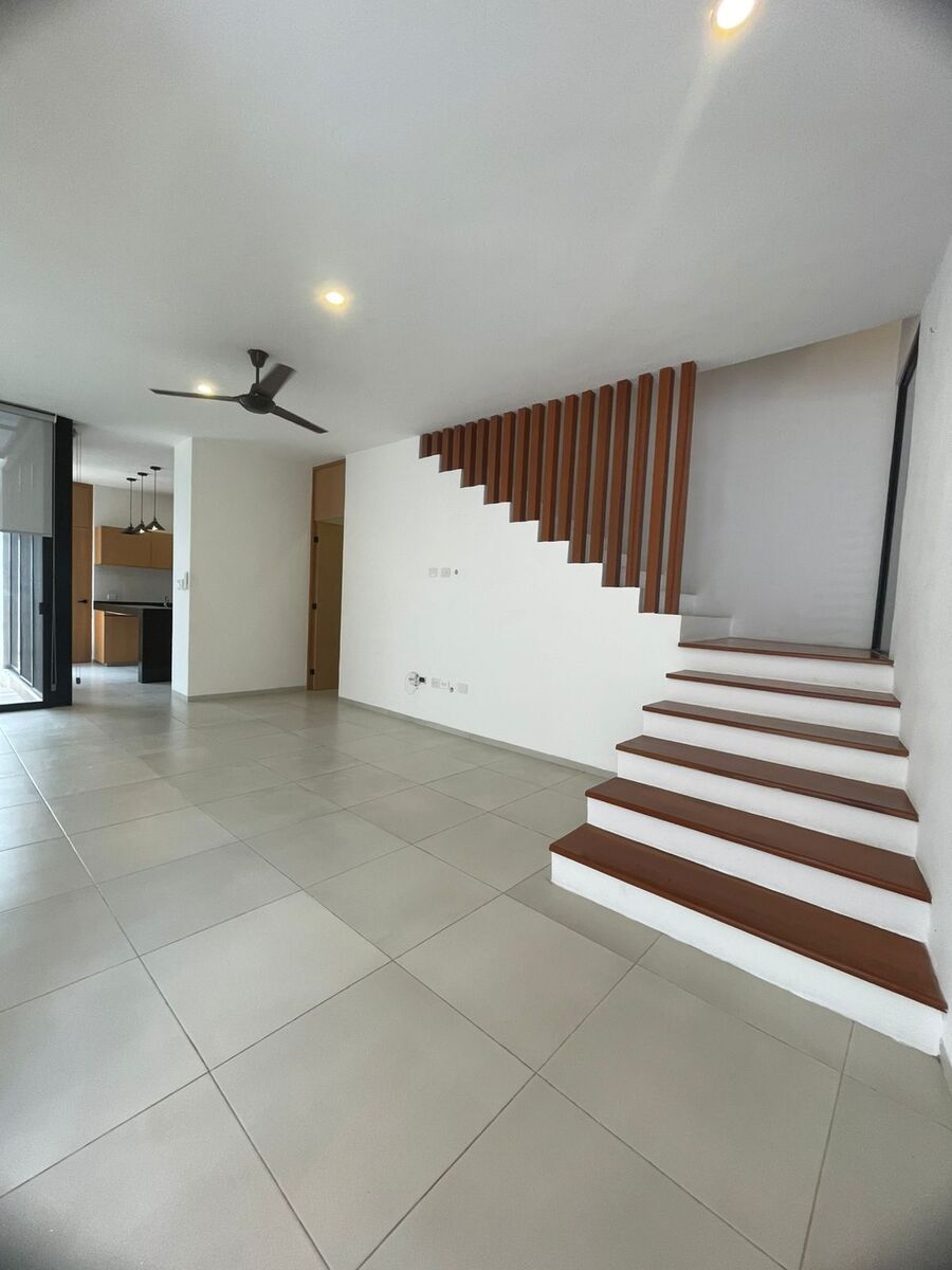 1 de 16: Sala y Comedor